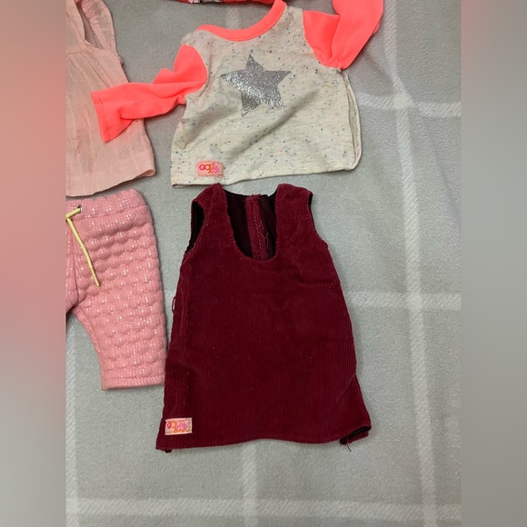 OG Our Generation “18 doll clothes lot - Picture 4 of 16